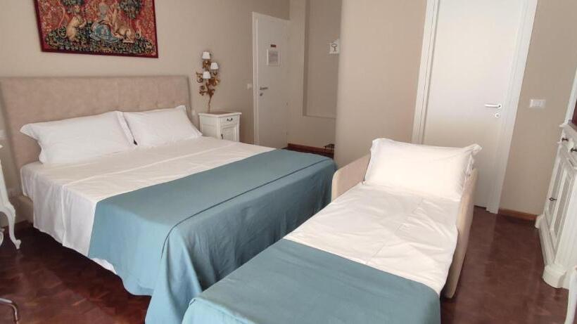 חדר סטנדרט עם מרפסת, Villa Jasmine B&b