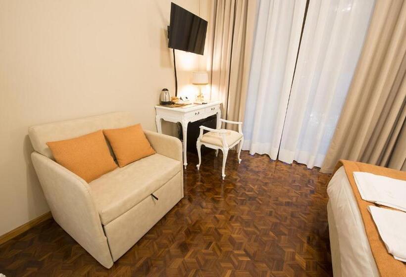 חדר סטנדרט עם מרפסת, Villa Jasmine B&b