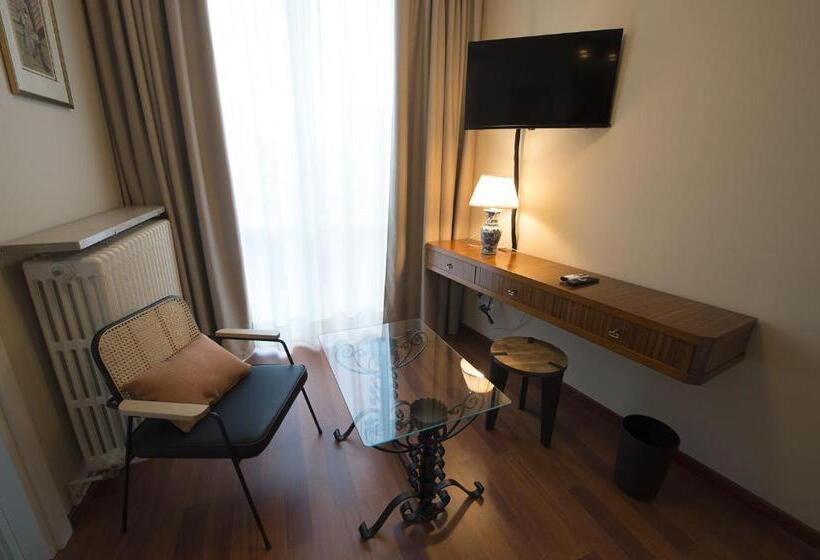 Номер Стандарт с Балконом, Villa Jasmine B&b