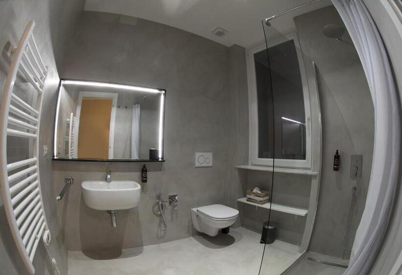 חדר סטנדרט עם מרפסת, Villa Jasmine B&b