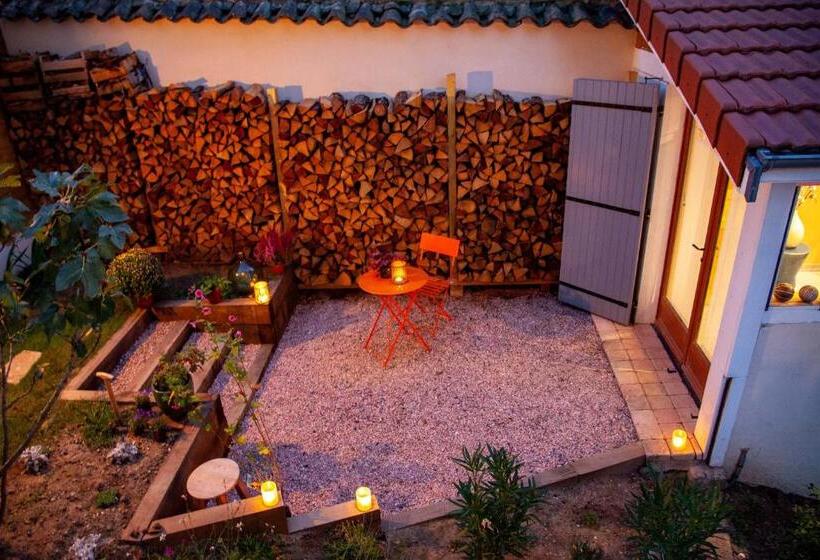 Domek 1 Sypialnia, Lyonest Chambre D Hôtes