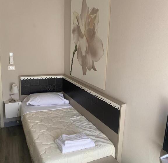 스탠다드 싱글 룸, Albergo Leon D Oro