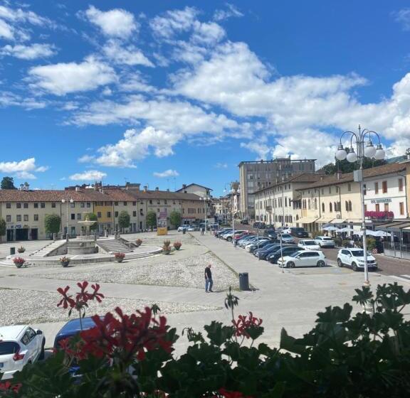 스탠다드 트리플 룸, Albergo Leon D Oro