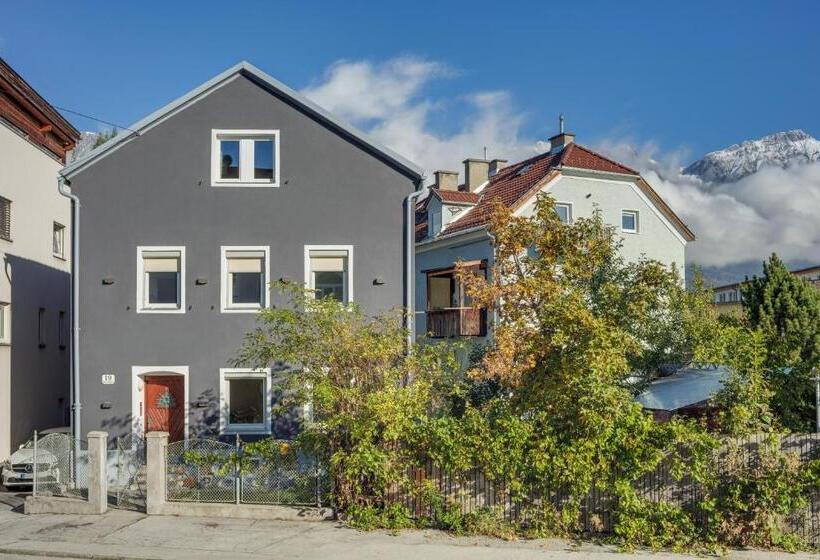 Трехместный Номер Базовый, Innsbruck City Chalet