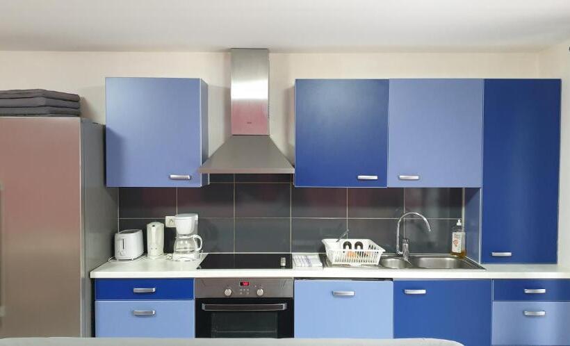 テラス付き１ベッドルームアパートメント, Presqu île De Chooz