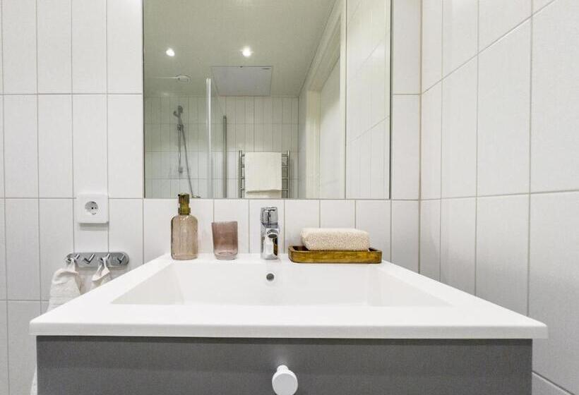 استودیو استاندارد با بالکن, Uppsala Hotel Apartments