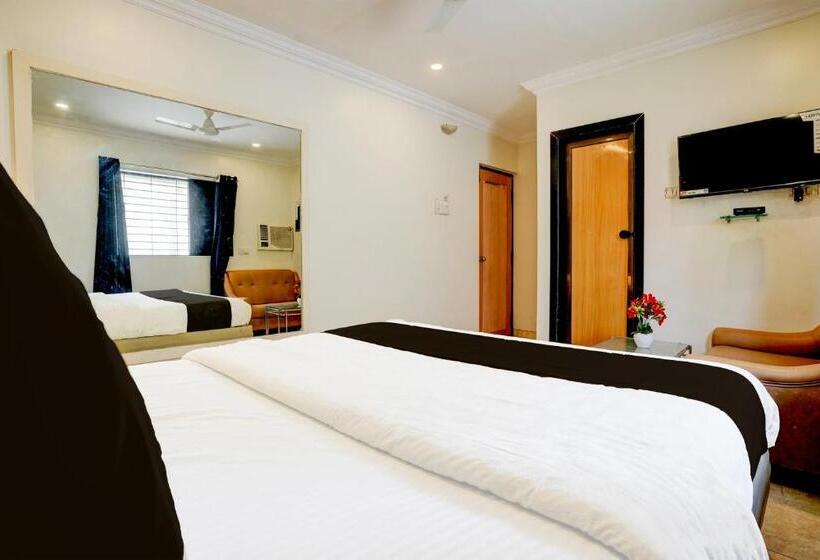 三人经典房间, De Classico