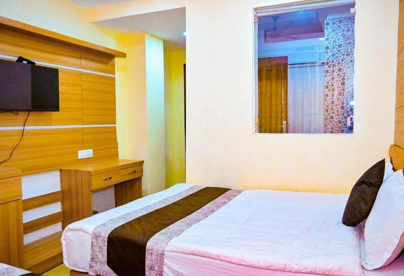 豪华房间, Star Holiday Pvt Ltd