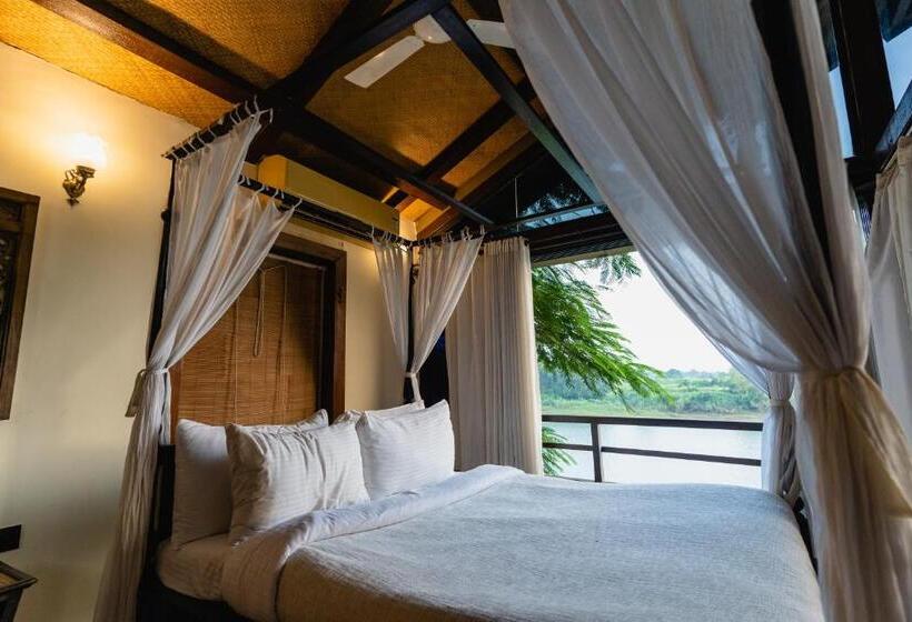 סוויטה משפחתית, Anchaviyo Resort