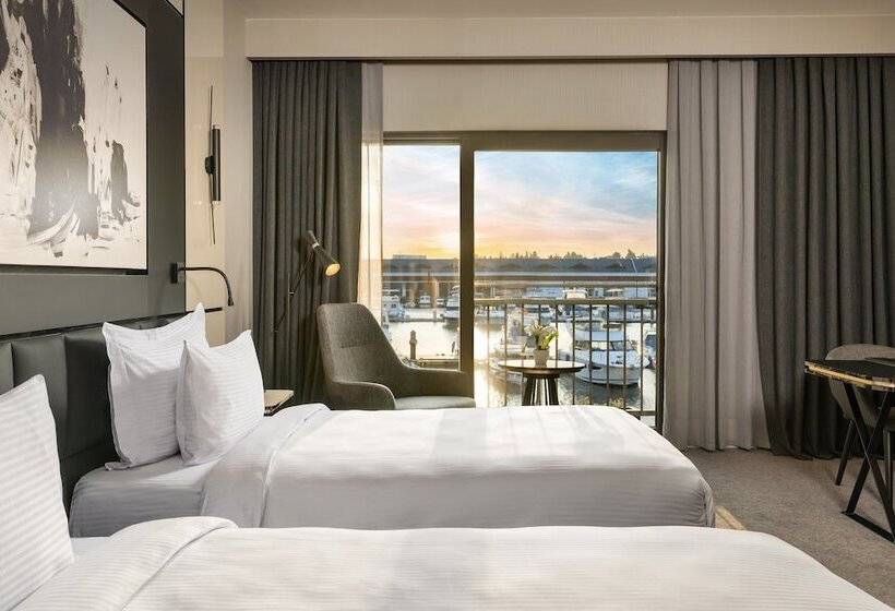 オーシャンビュースタンダードルーム, Crowne Plaza Istanbul Tuzla Viaport Marina, An Ihg