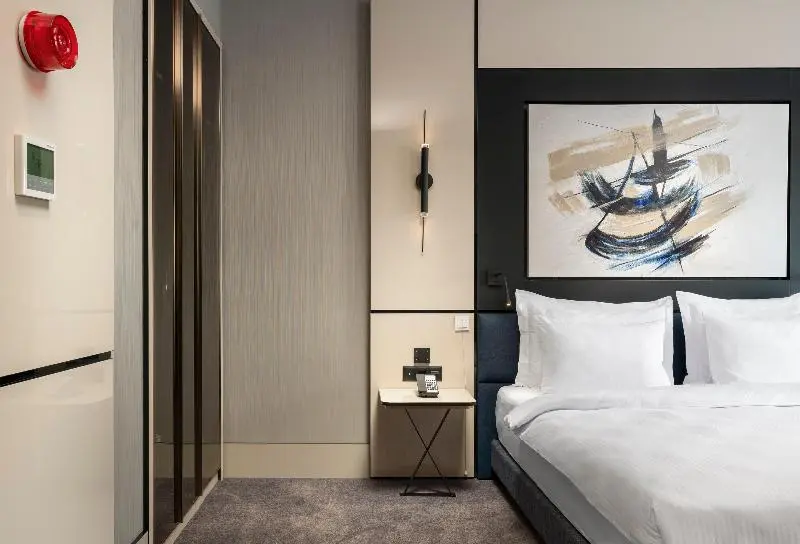キングサイズベッドのスタンダードルーム, Crowne Plaza Istanbul Tuzla Viaport Marina By Ihg