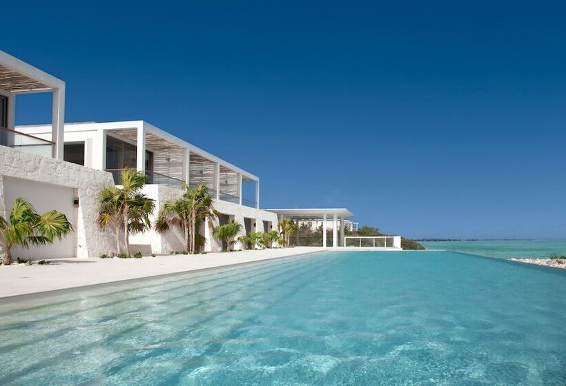 Havuz Manzaralı Standart Stüdyo, Rock House