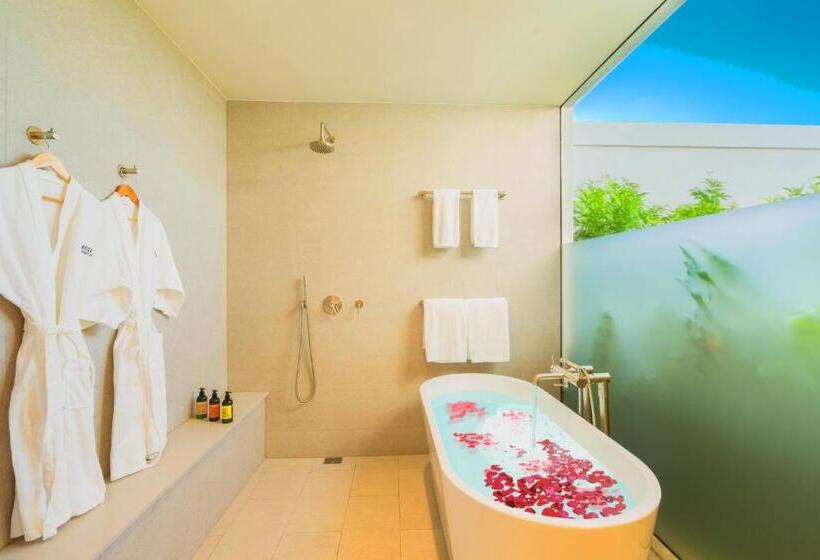 2 Yatak Odalı Süit, Rock House