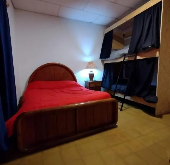 ファミリールーム, Oliwine Hostel