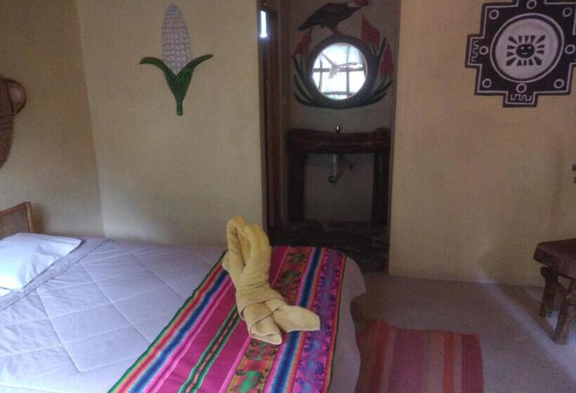 غرفة قياسية مطلة على الجبل, Salkantay Hostel Chaullay
