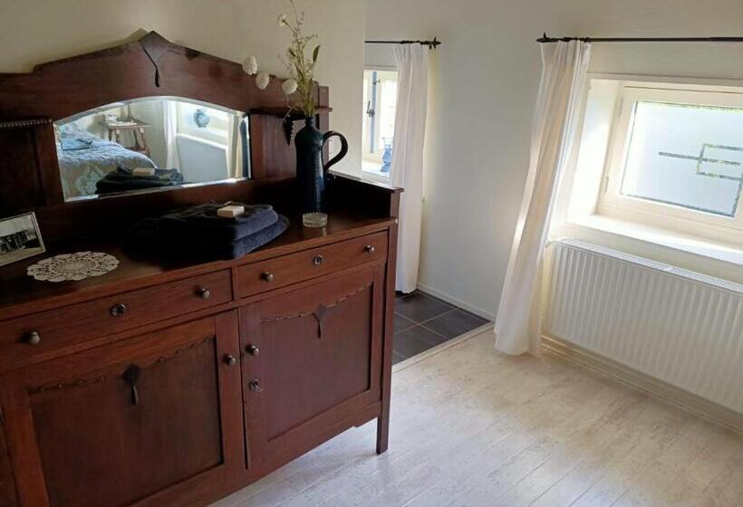 غرفة قياسية, Bij De Friesche Poort