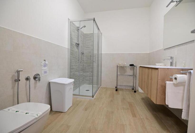 スタンダードルーム, La Casa Di Odessa