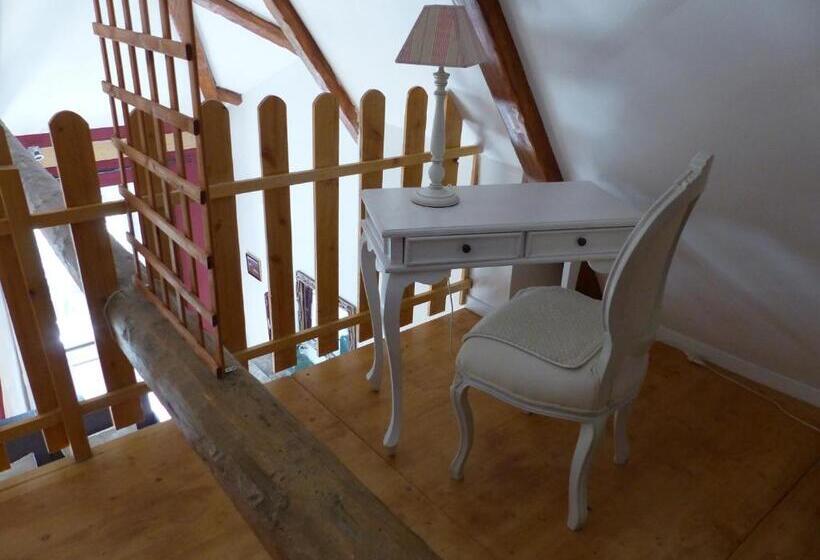 家庭山景房, Montagne Attitude