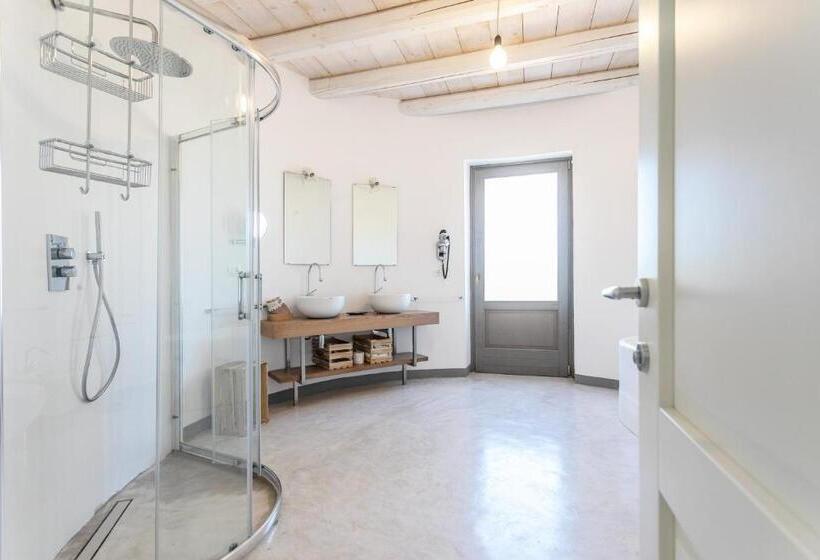 جناح, Palummare   Agri Hotel Relais