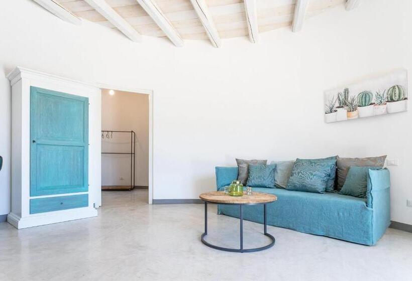 جناح, Palummare   Agri Hotel Relais