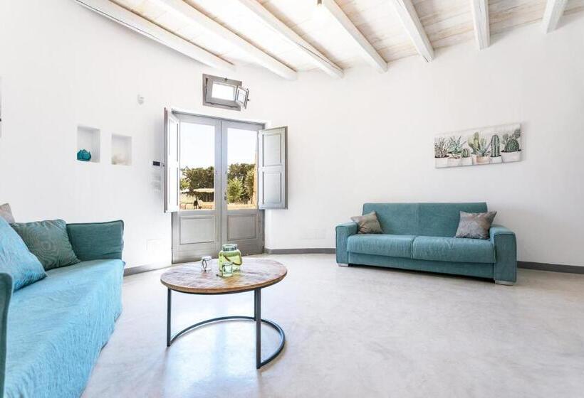 جناح, Palummare   Agri Hotel Relais