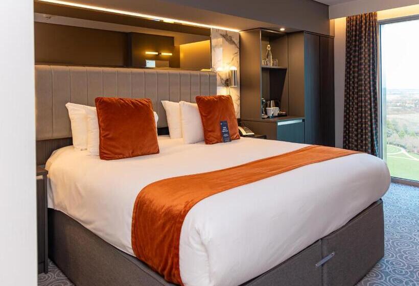 Номер Deluxe Кровать Кинг, La Tour