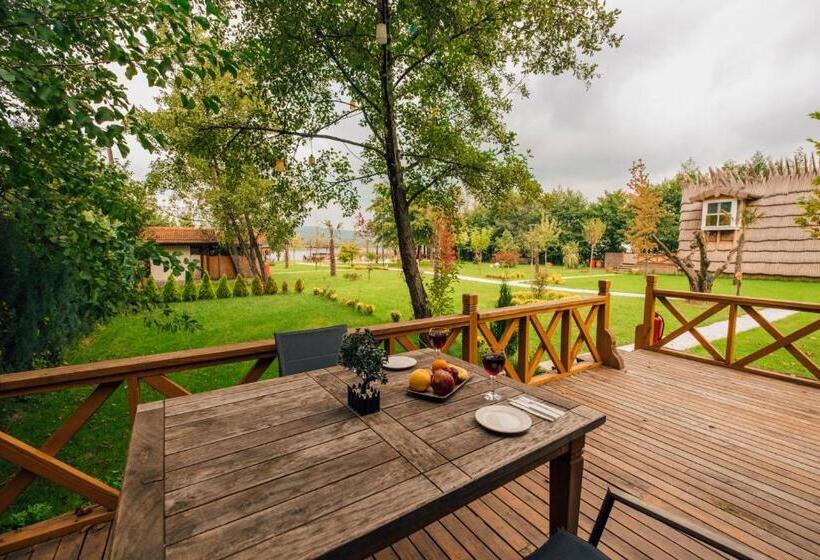 Suite with lake view, Dedeman Village Sapanca