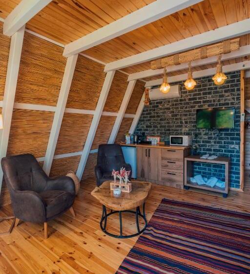 デラックススイート, Dedeman Village Sapanca