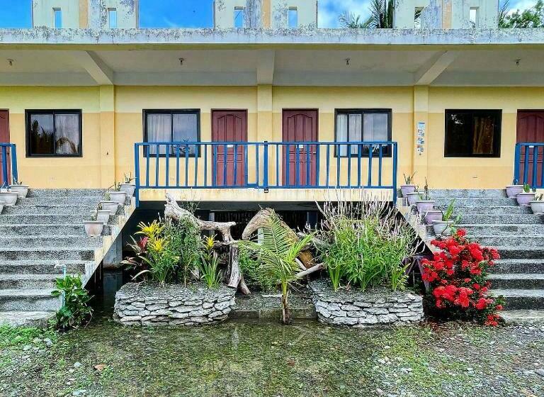 غرفة عائلية, Lotus Sun & Waves Beach Resort