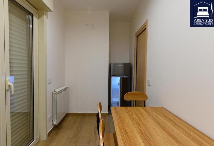 バルコニー付きスタンダードトリプルルーム, Area Sud