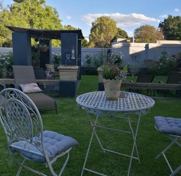Номер Стандарт, The Place Guesthouse Parys