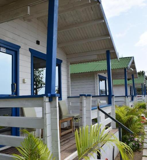 オーシャンビューデラックスルームバルコニー付き, Agonda Island View