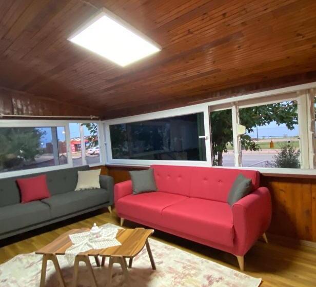 بنگله خانوادگی, Türkmen Apart