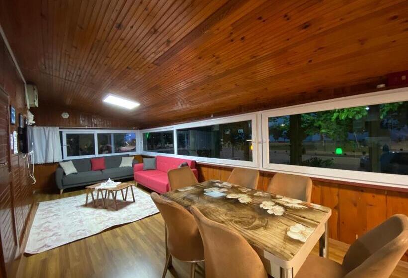 بنگله خانوادگی, Türkmen Apart