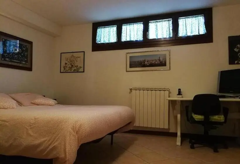 ファミリールーム, Casa Di Amici