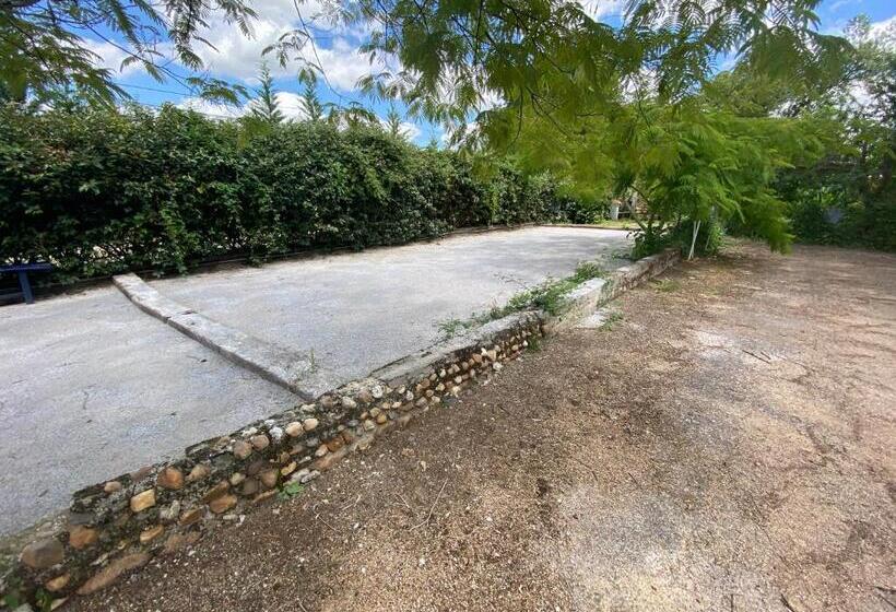 غرفة أساسية, Domaine D En Rigou