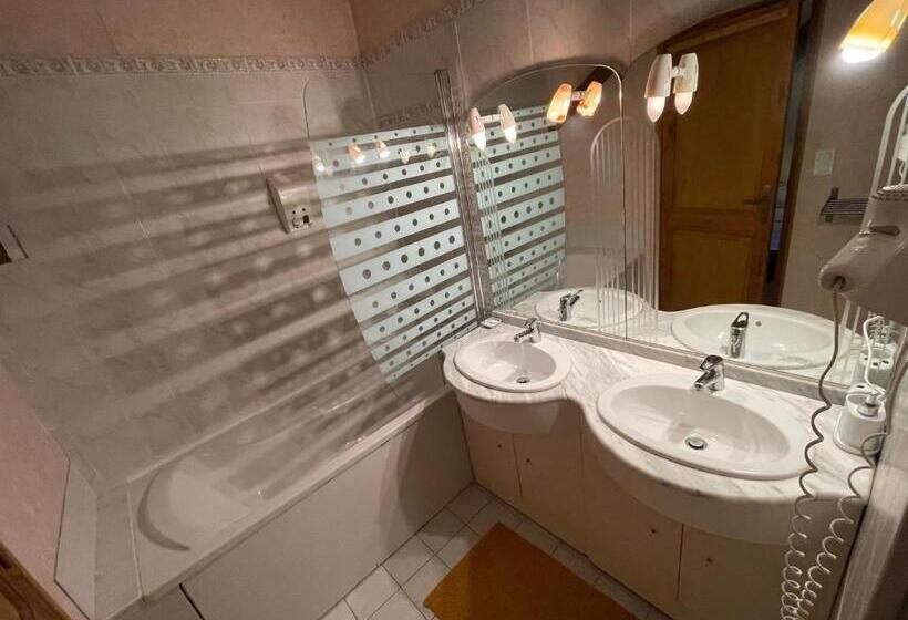 غرفة أساسية, Domaine D En Rigou