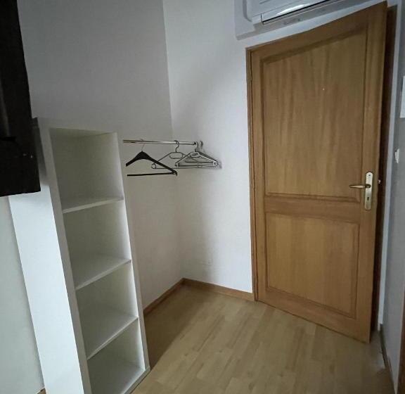 غرفة كومفورت ثلاثية, Domaine D En Rigou