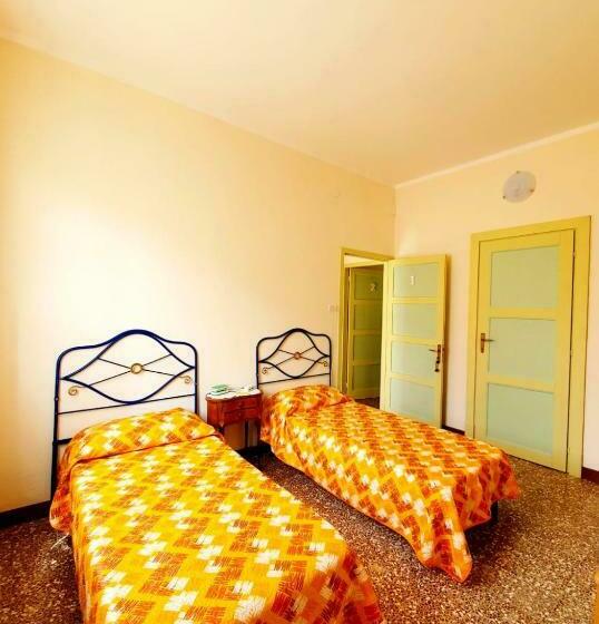 Номер Стандарт Индивидуальный, Il Girasole ...at Andorus  House