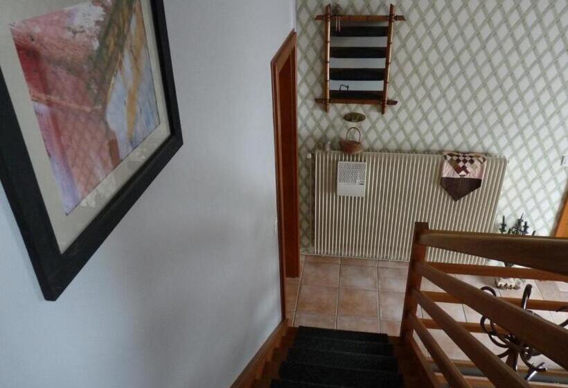 اتاق استاندارد, Le Petit Grenier