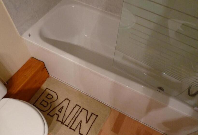 اتاق استاندارد, Le Petit Grenier