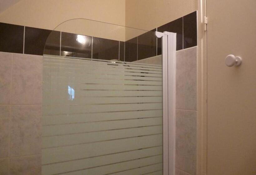 اتاق استاندارد, Le Petit Grenier