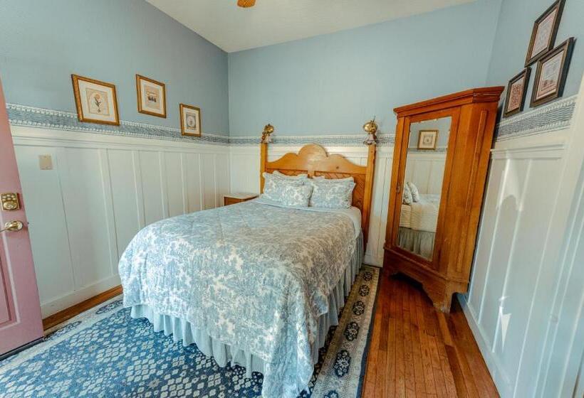 חדר סטנדרט, The Old St Angela Inn