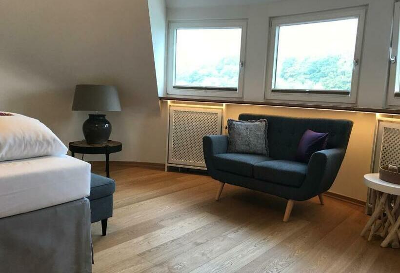 Suite with lake view, Fischerklause Am Lutjensee