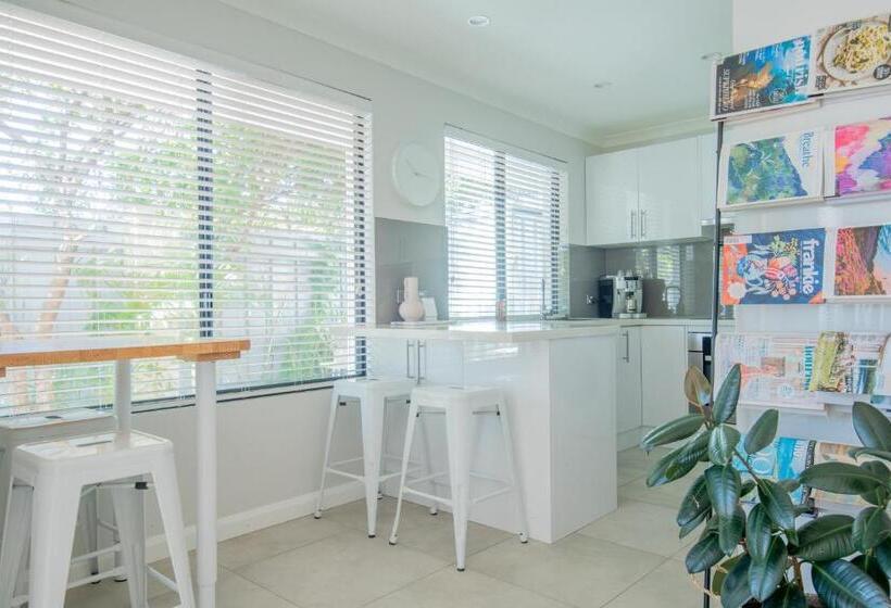 شقة غرفة واحدة, Mindarie Retreat