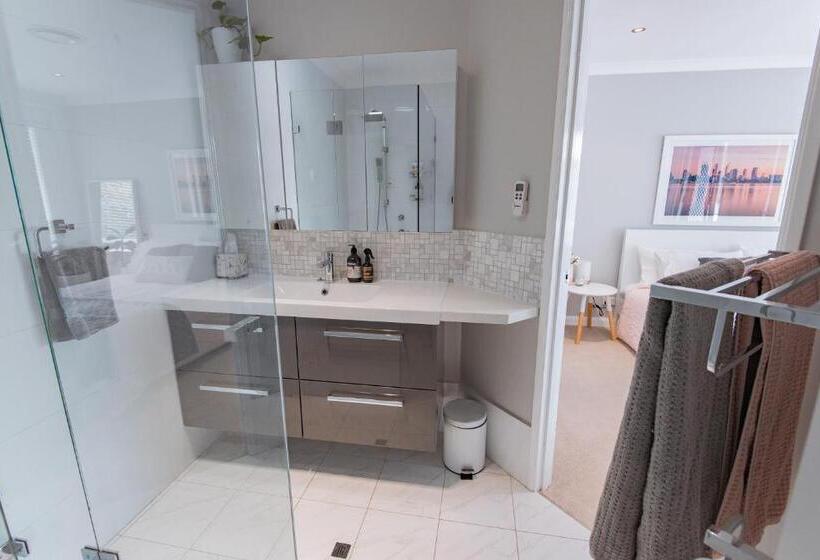 Апартаменты 1 Спальня, Mindarie Retreat