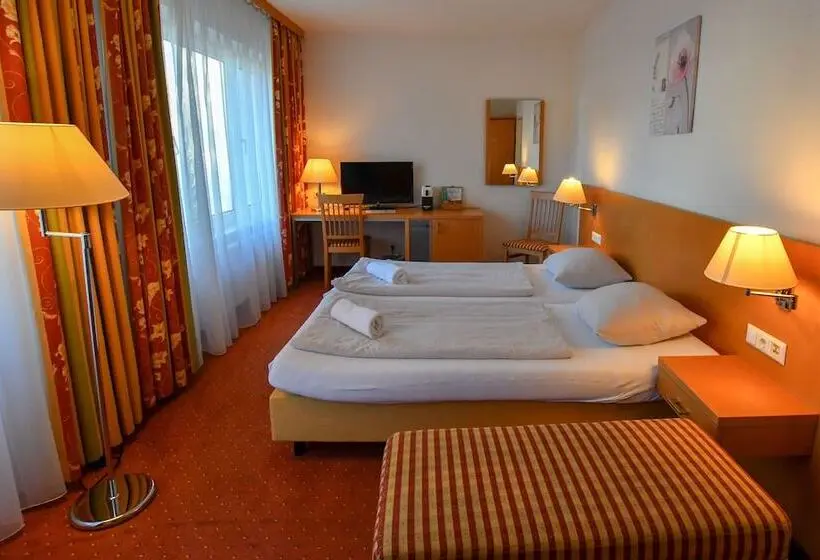 スタンダードルーム, Motel55   Nettes Hotel Mit Self Check In In Villach, Warmbad