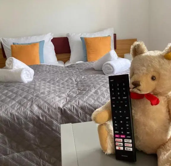 １階の１ベッドルームアパートメント, Motel55   Nettes Hotel Mit Self Check In In Villach, Warmbad