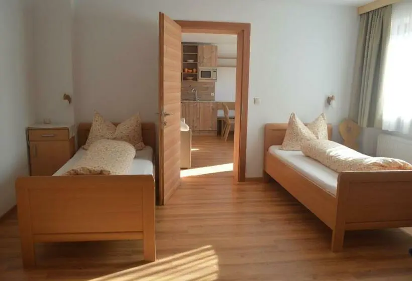 ２ベッドルームアパートメント, Isidorhof