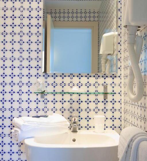 اتاق استاندارد چهار تخته, Le Terrazze